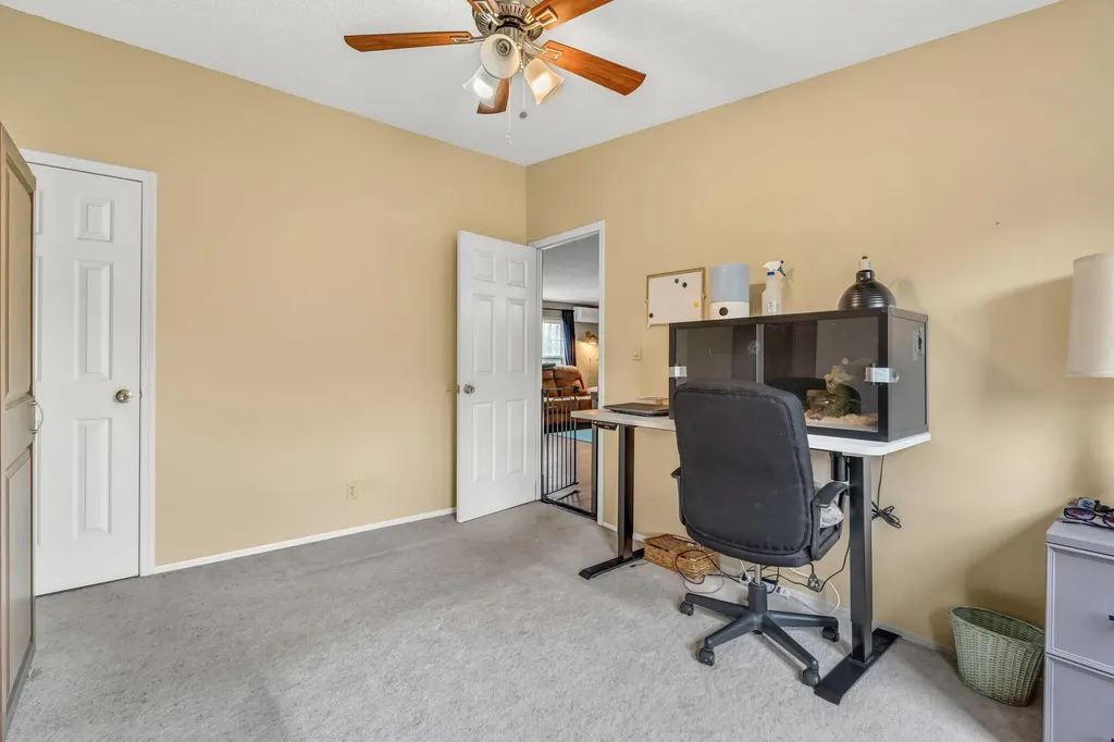 4 Chestnut Lane Levant ME 04456