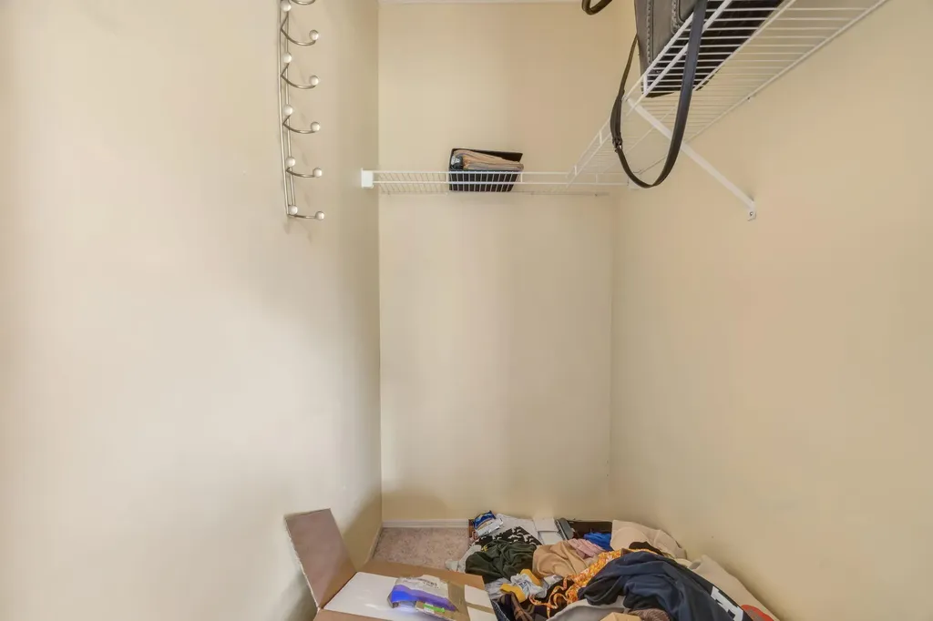 4 Chestnut Lane Levant ME 04456