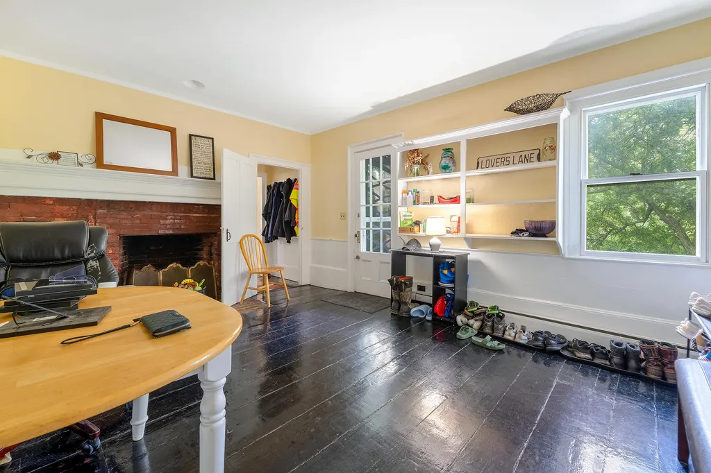 83 Bath Road Wiscasset ME 04578