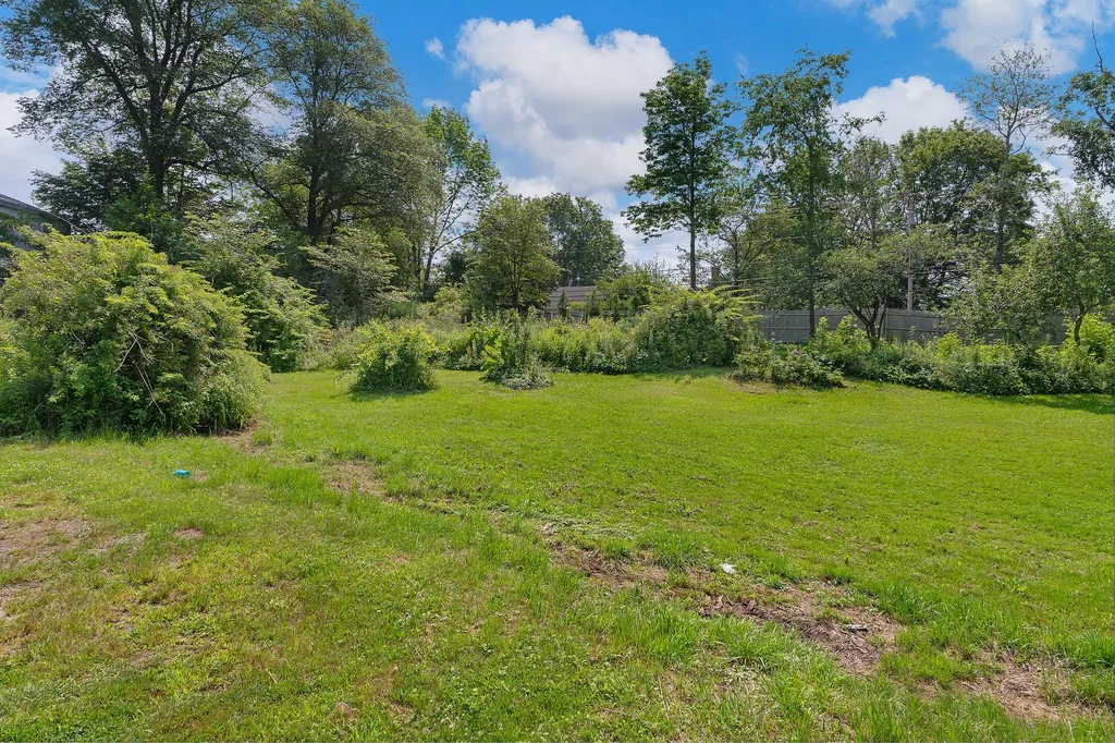 83 Bath Road Wiscasset ME 04578