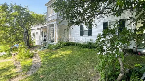 83 Bath Road Wiscasset ME 04578