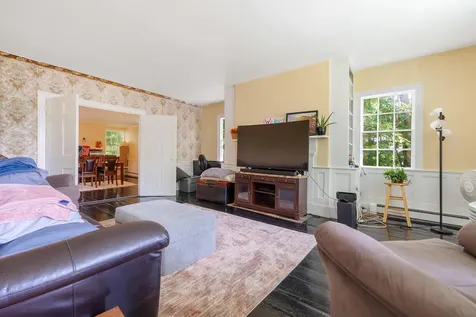 83 Bath Road Wiscasset ME 04578