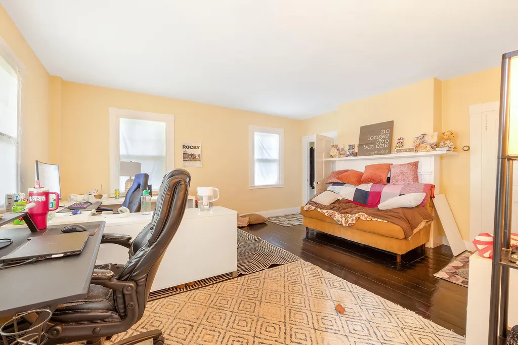 83A-83B Bath Road Wiscasset ME 04578