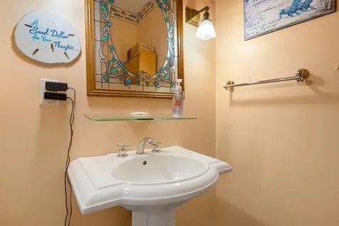 83A-83B Bath Road Wiscasset ME 04578