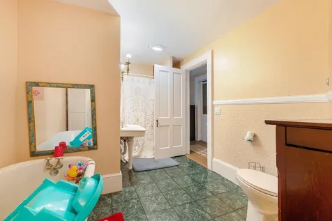 83A-83B Bath Road Wiscasset ME 04578