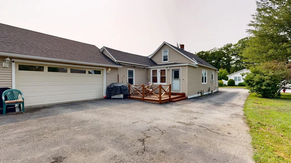 43 Rosedale Street Lewiston ME 04240