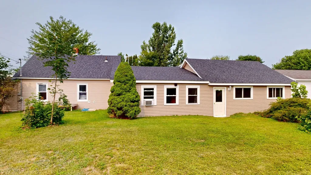 43 Rosedale Street Lewiston ME 04240