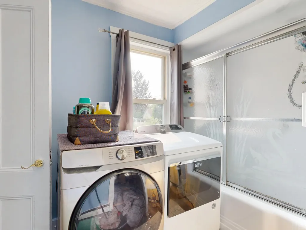 43 Rosedale Street Lewiston ME 04240