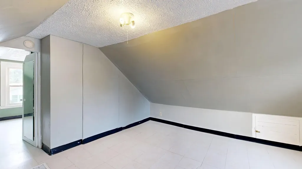 43 Rosedale Street Lewiston ME 04240