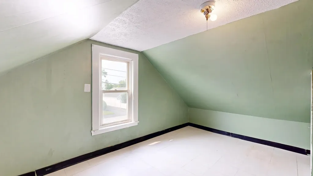 43 Rosedale Street Lewiston ME 04240