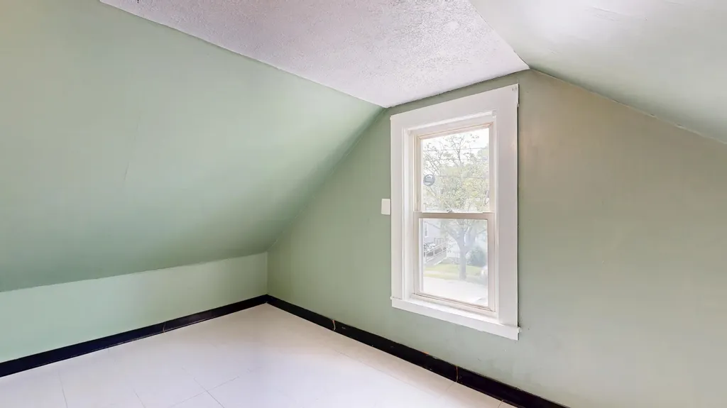 43 Rosedale Street Lewiston ME 04240