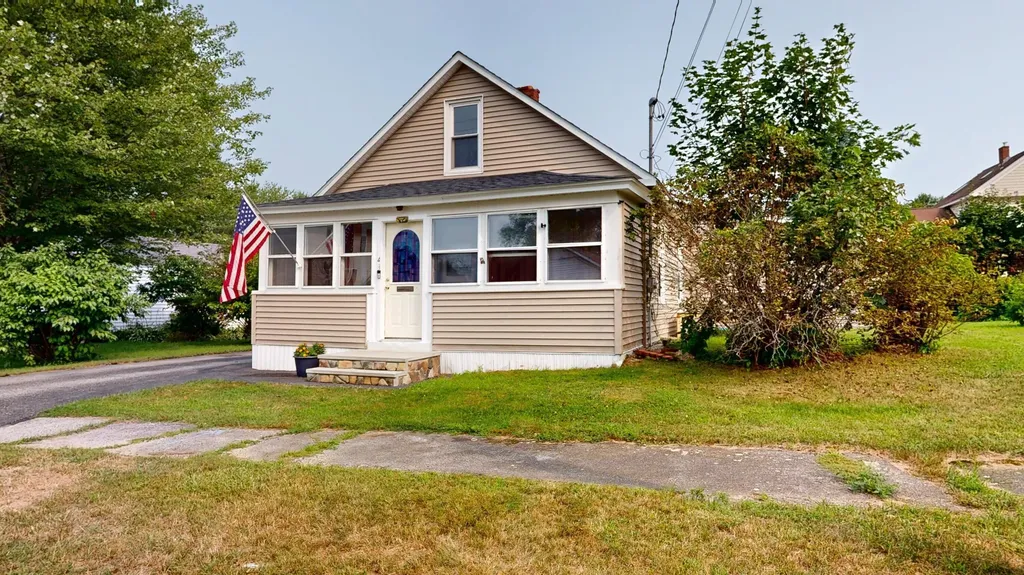 43 Rosedale Street Lewiston ME 04240