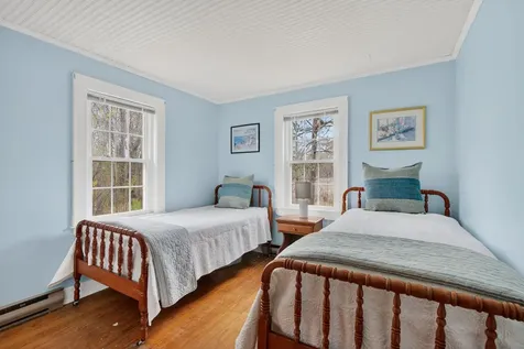 2 Seal Lane Biddeford ME 04005