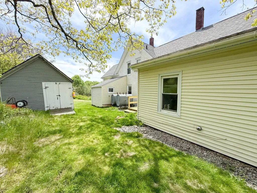 50 E Boston Road Vinalhaven ME 04863