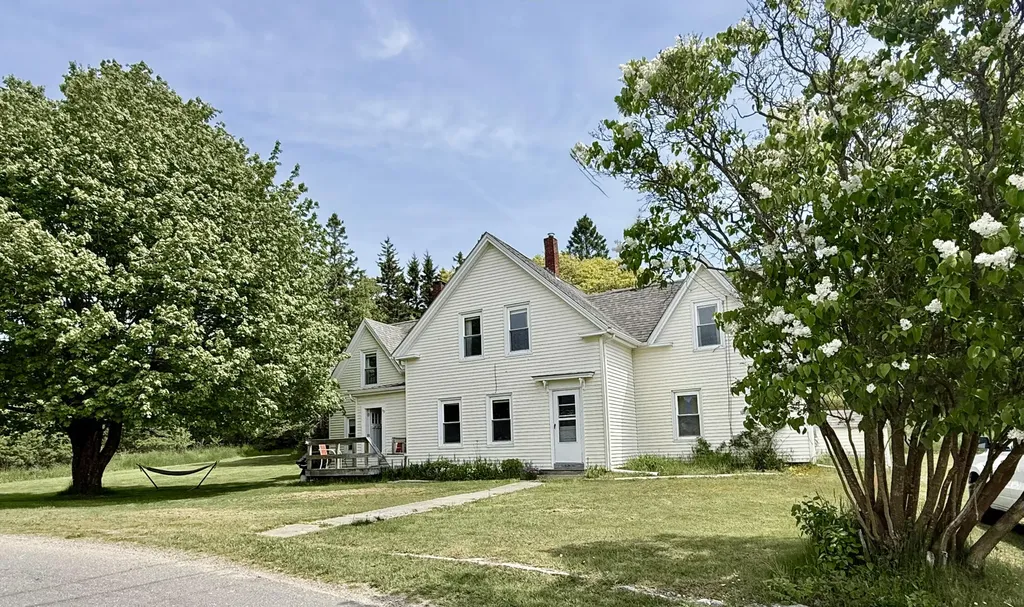 50 E Boston Road Vinalhaven ME 04863
