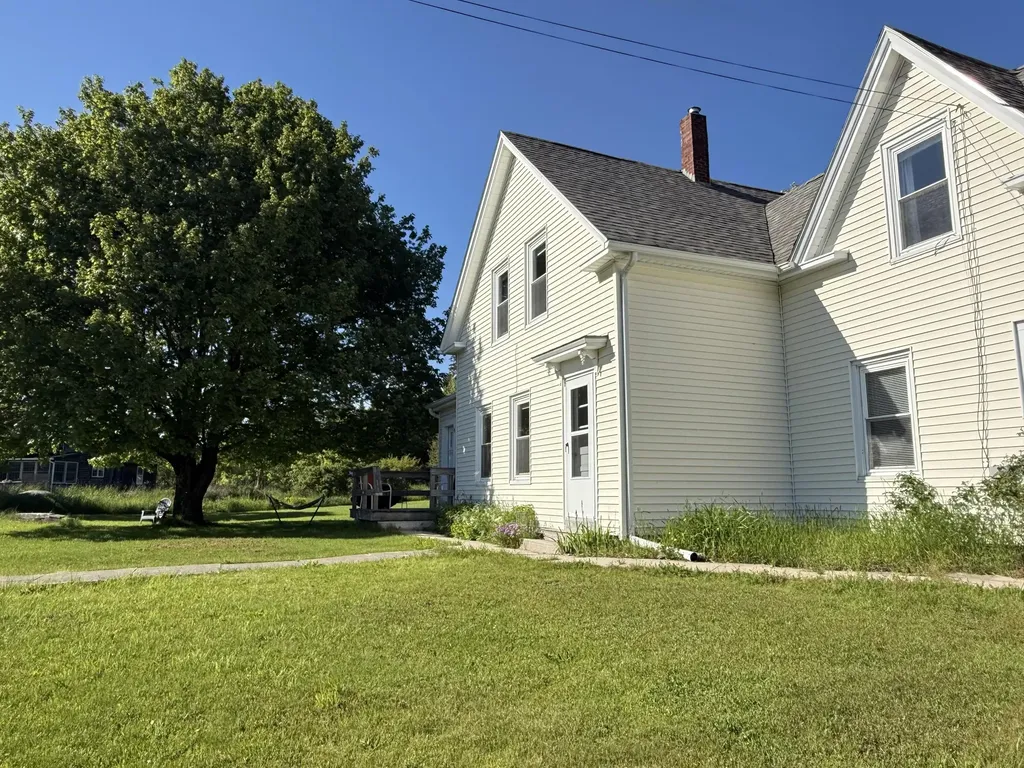 50 E Boston Road Vinalhaven ME 04863