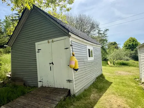 50 E Boston Road Vinalhaven ME 04863