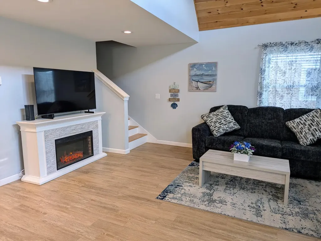 7 Lintonia Drive Litchfield ME 04350