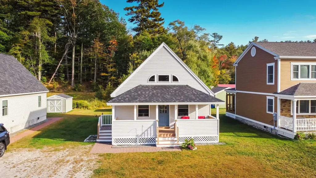 7 Lintonia Drive Litchfield ME 04350