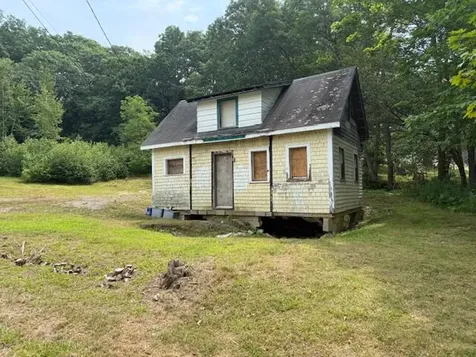 13 Sand Street Camden ME 04843