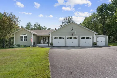 89 Pulsifer Road Poland ME 04274