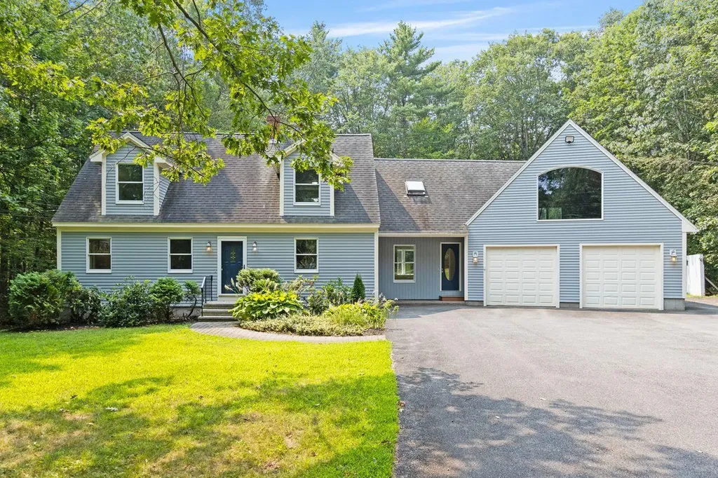 9 Wildridge Road Standish ME 04084