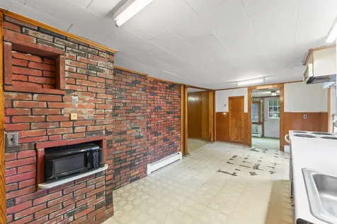 16 Webster Road Lisbon ME 04250