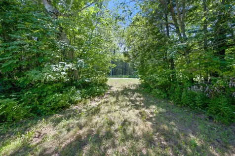 1149 Avenue Road Exeter ME 04435