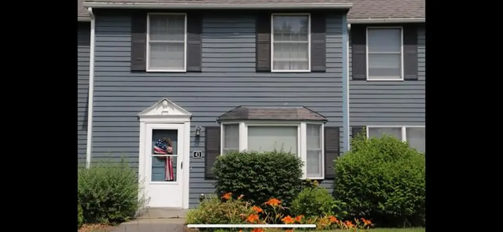 43 Baldwin Drive Bangor ME 04401