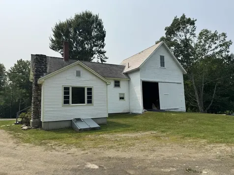 75 Pleasant Avenue Sangerville ME 04479