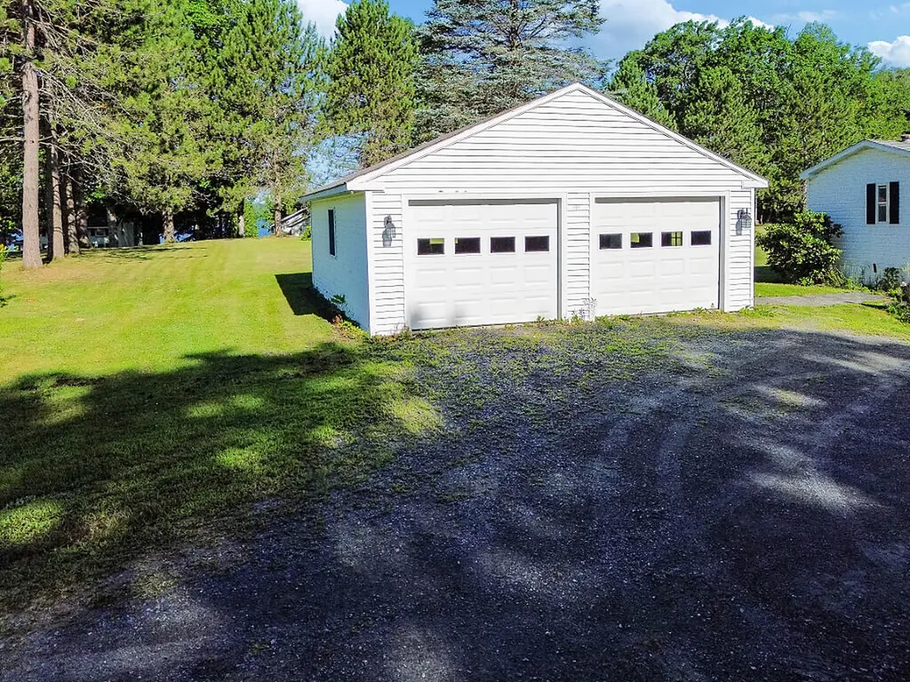 41 Milkweed Lane Sidney ME 04330