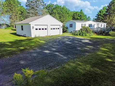 41 Milkweed Lane Sidney ME 04330