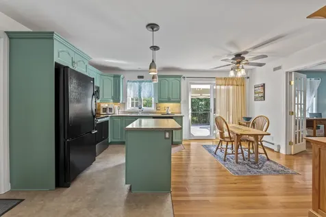 9 Nathan Way Topsham ME 04086
