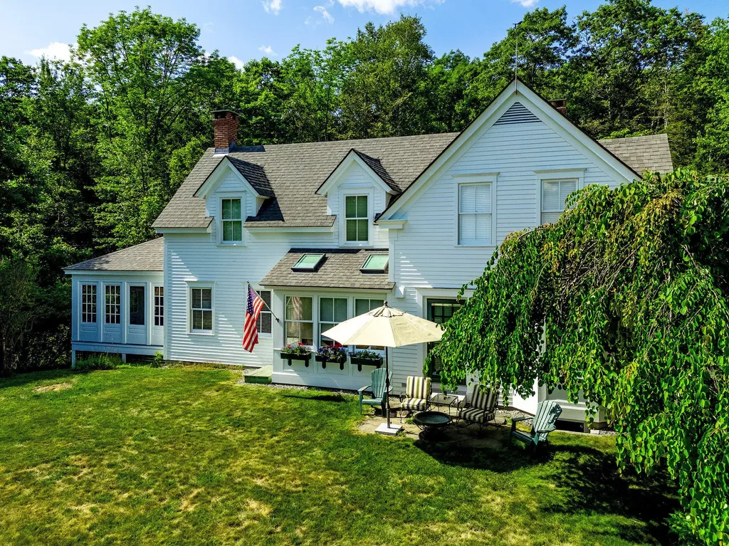 131 Mountain Road Blue Hill ME 04614