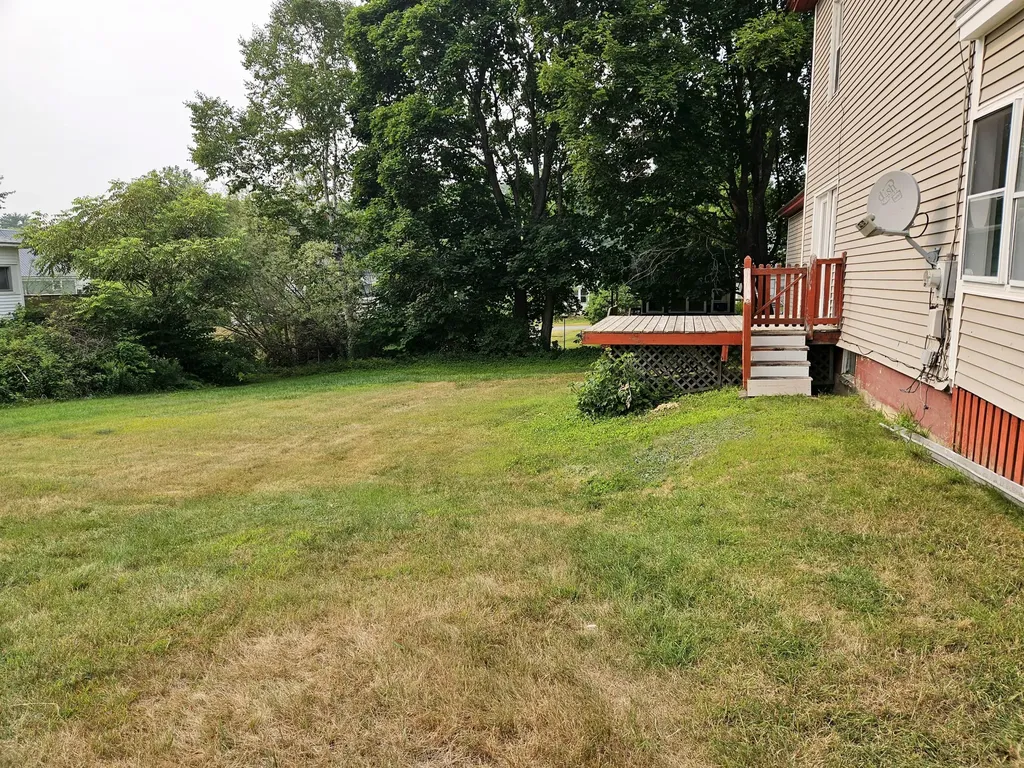 9 Albert Street Milo ME 04463