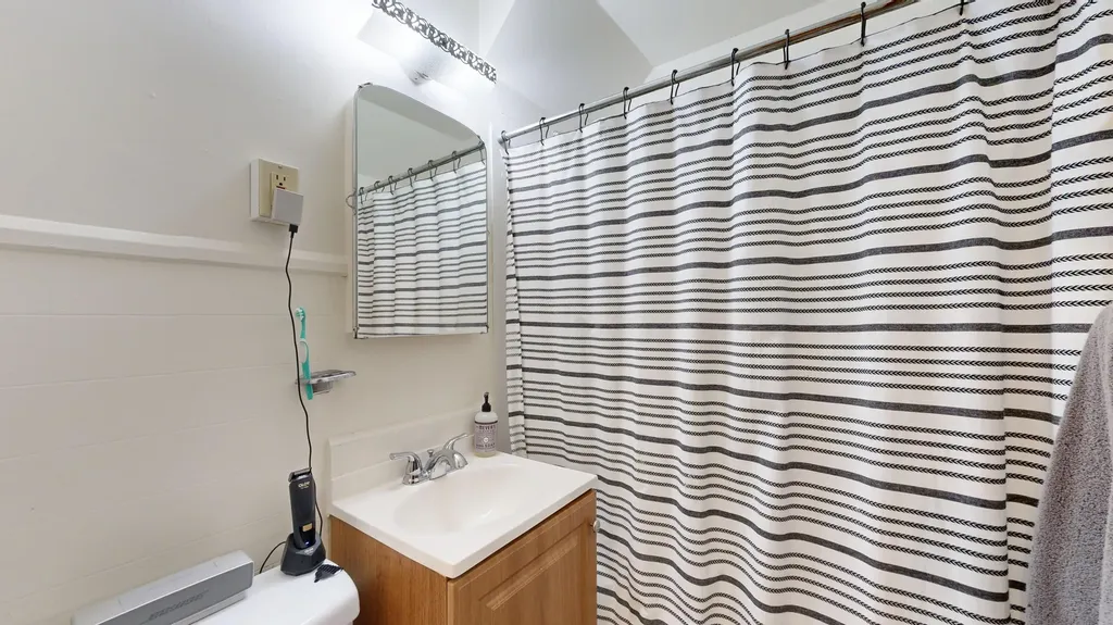 496 Sabattus Street Lewiston ME 04240
