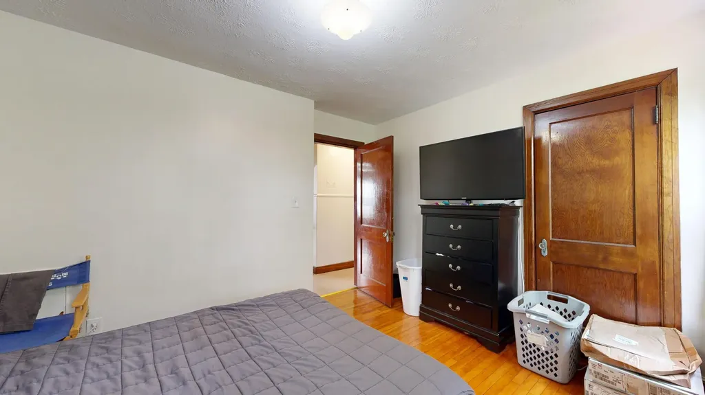496 Sabattus Street Lewiston ME 04240