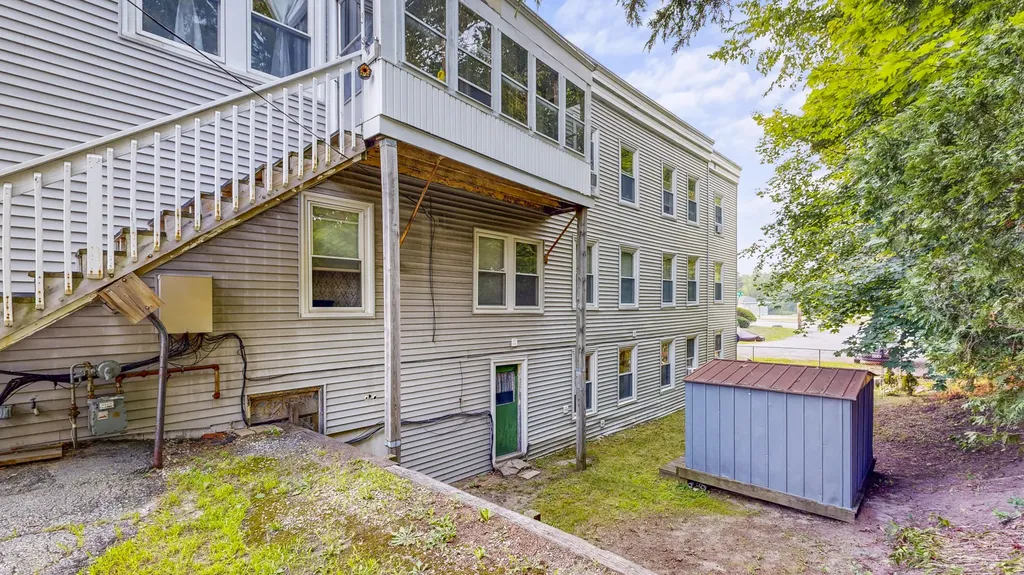 496 Sabattus Street Lewiston ME 04240