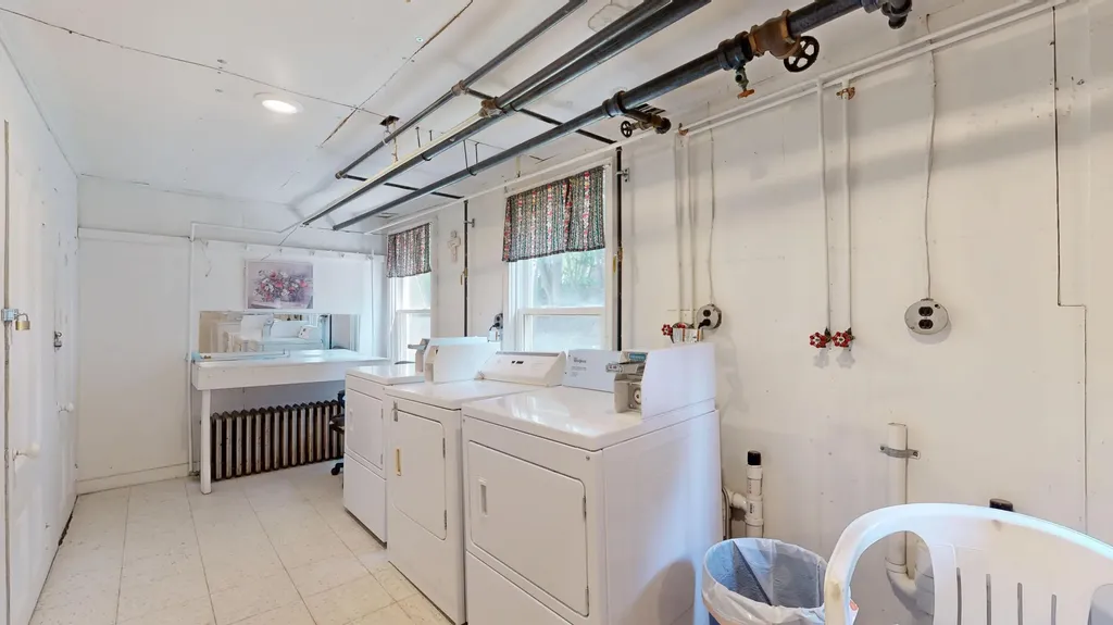 496 Sabattus Street Lewiston ME 04240