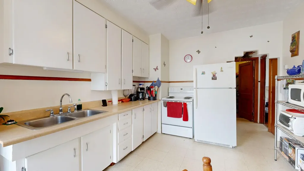 496 Sabattus Street Lewiston ME 04240