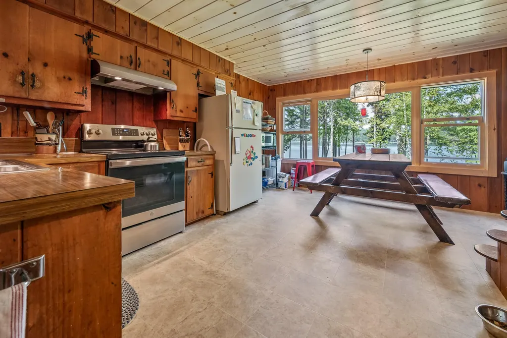 577 Shelton Trail Rangeley Plt ME 04970