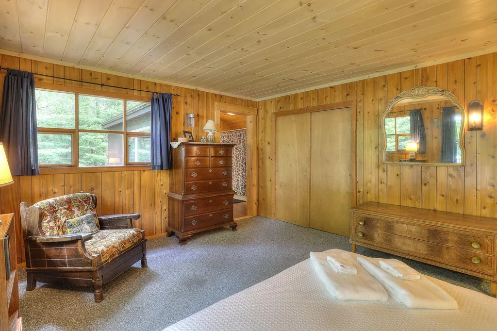 577 Shelton Trail Rangeley Plt ME 04970