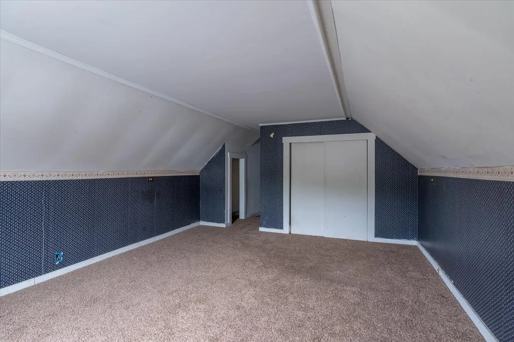 317 Augusta Road Washington ME 04574