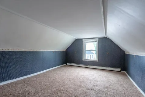 317 Augusta Road Washington ME 04574