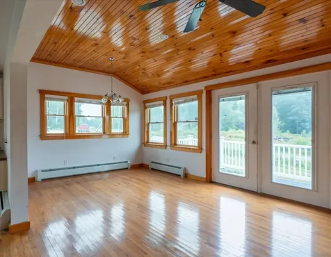 317 Augusta Road Washington ME 04574