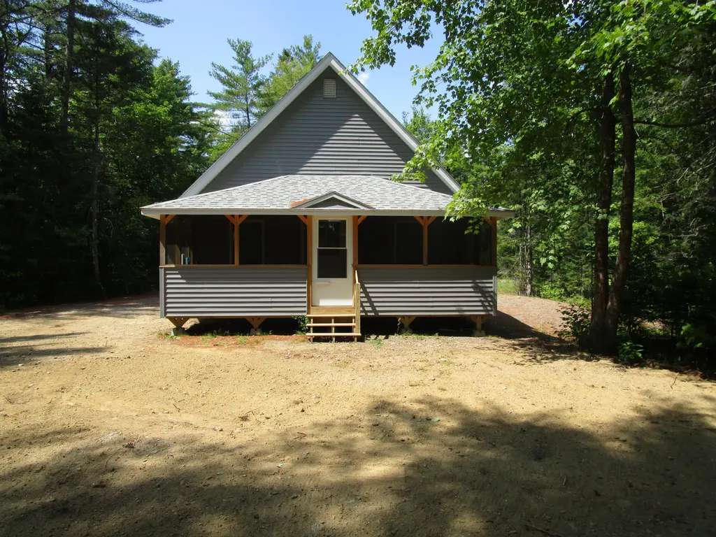 5 Pine Street Lane Maxfield ME 04453