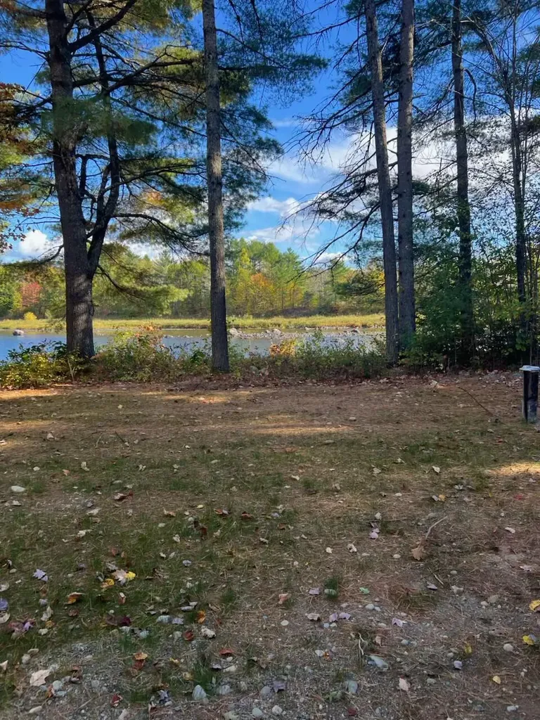 5 Pine Street Lane Maxfield ME 04453