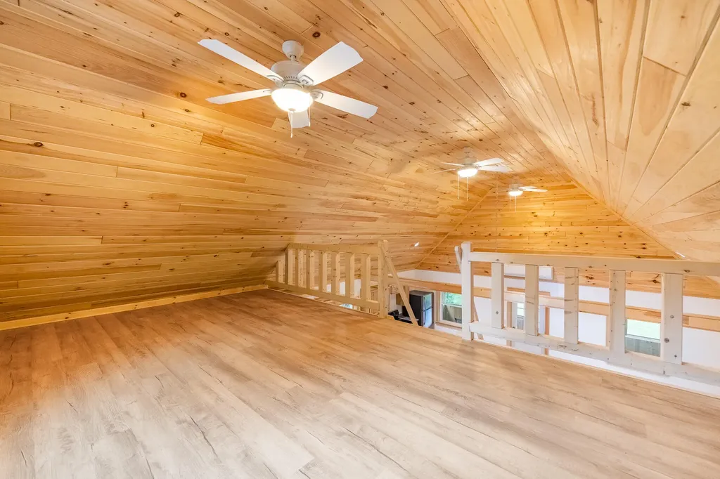5 Pine Street Lane Maxfield ME 04453