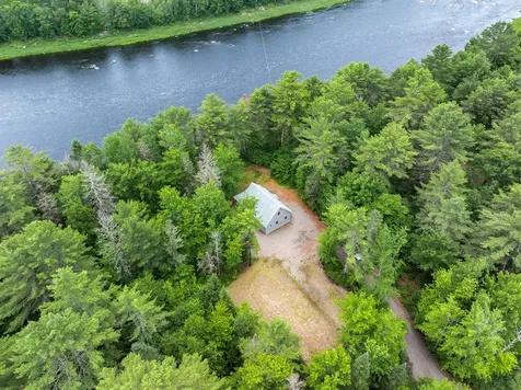 5 Pine Street Lane Maxfield ME 04453