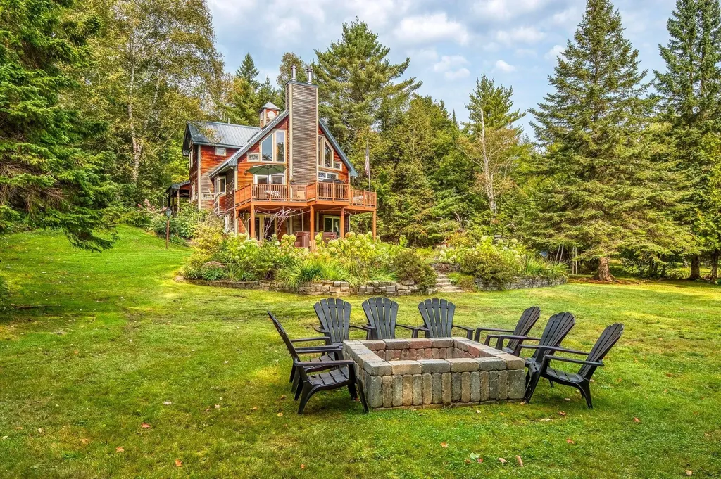 25 Badgers Lane Rangeley ME 04970